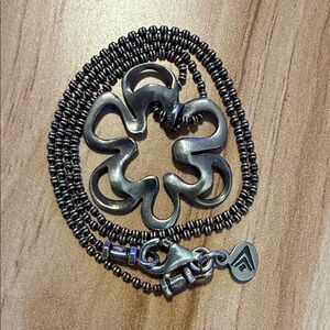 Silpada Sterling Silver Cut Out Flower Retired Necklace 16"